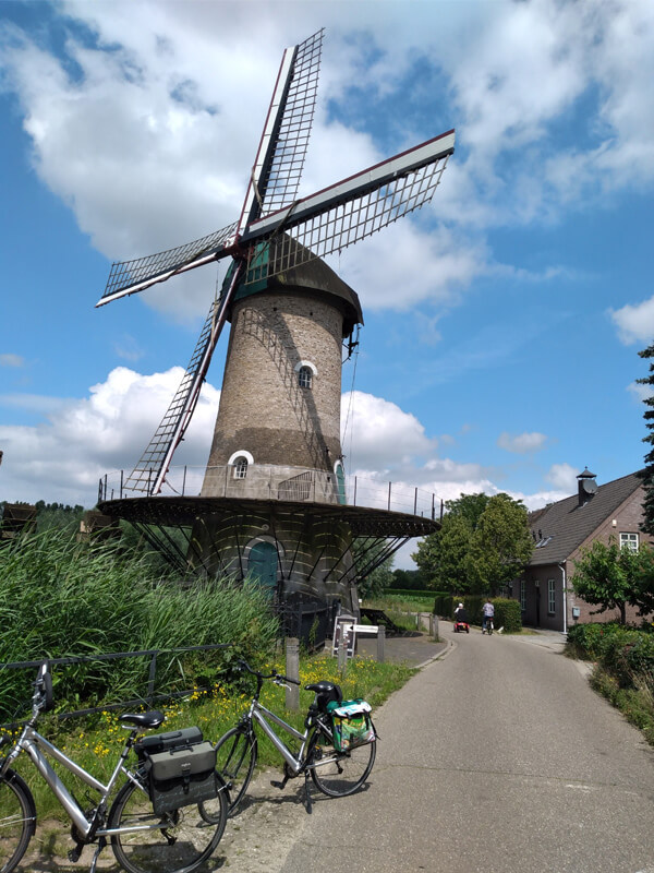 Berne-molen-fietsen